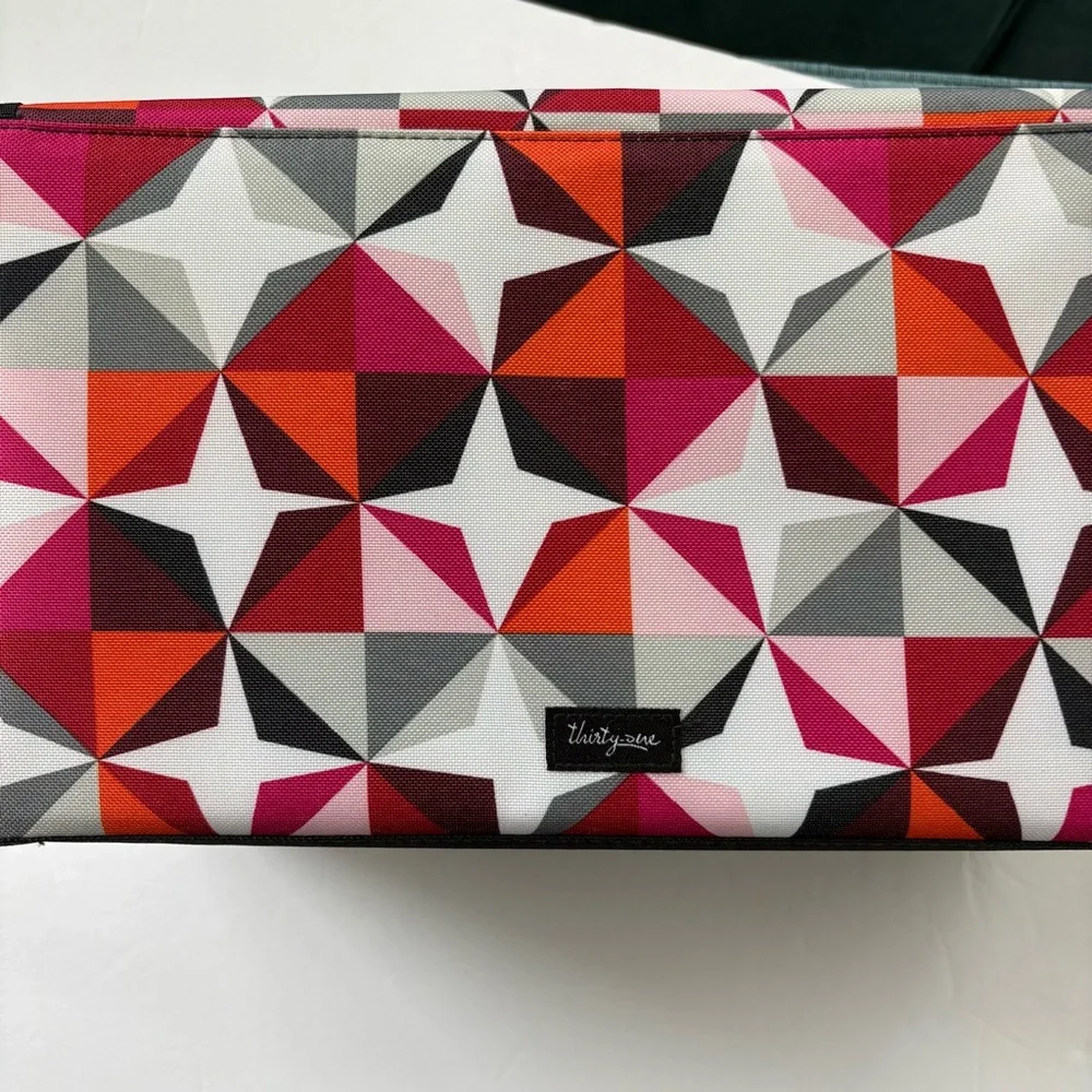 Thirty-One Get Creative Case - Origami Pop Geometric print -NWT NEW